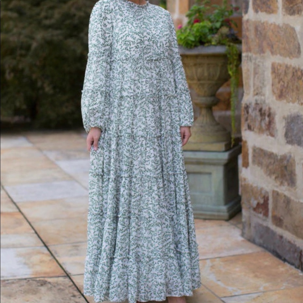 Dainty Jewell’s Garden at the Reveries dress